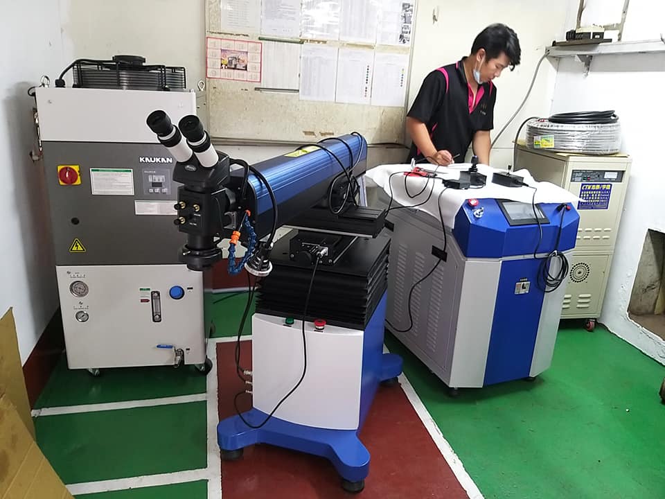 雷射焊接機、雷射焊補機安裝完成及教育訓練完成 - 億權科技 1