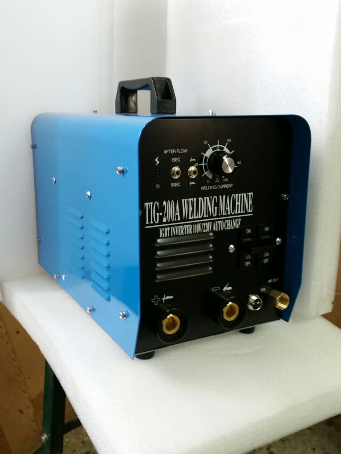 TIG 氬焊機200A | 億權科技