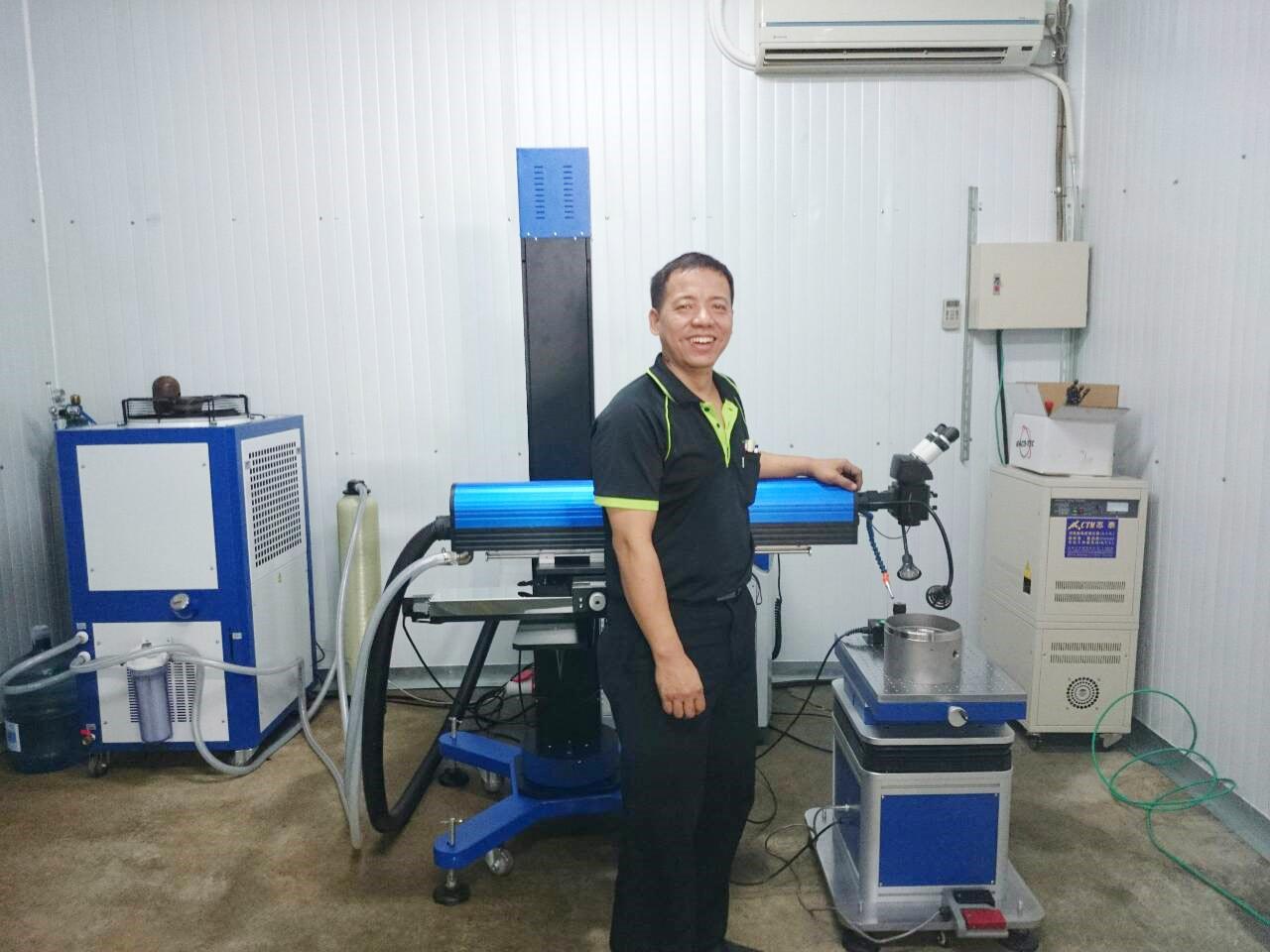 吊臂式雷射焊補機 | 億權科技 2 吊臂式雷射焊補機 | 億權科技 2